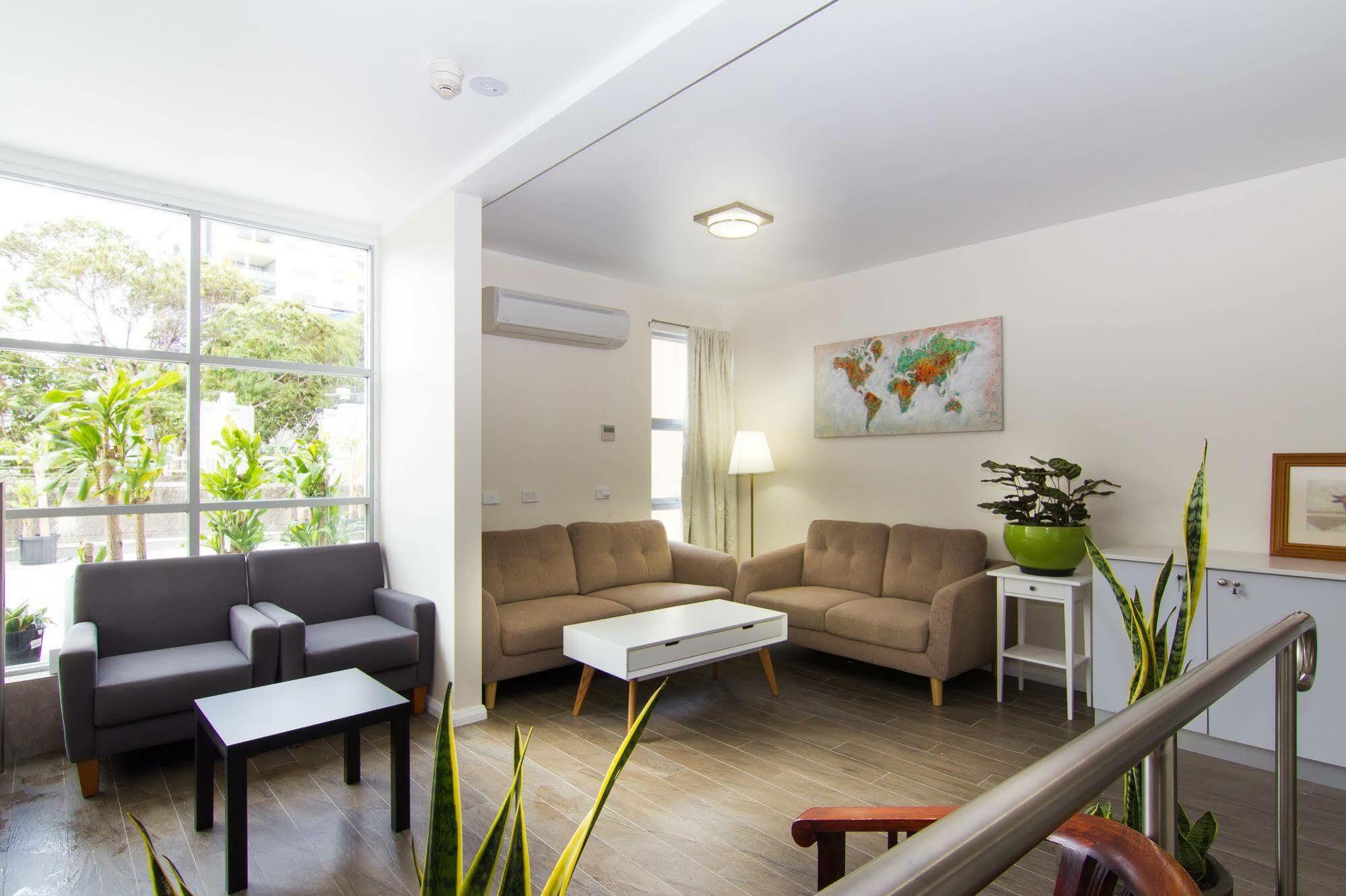 Shilla Lodge Burwood Екстериор снимка